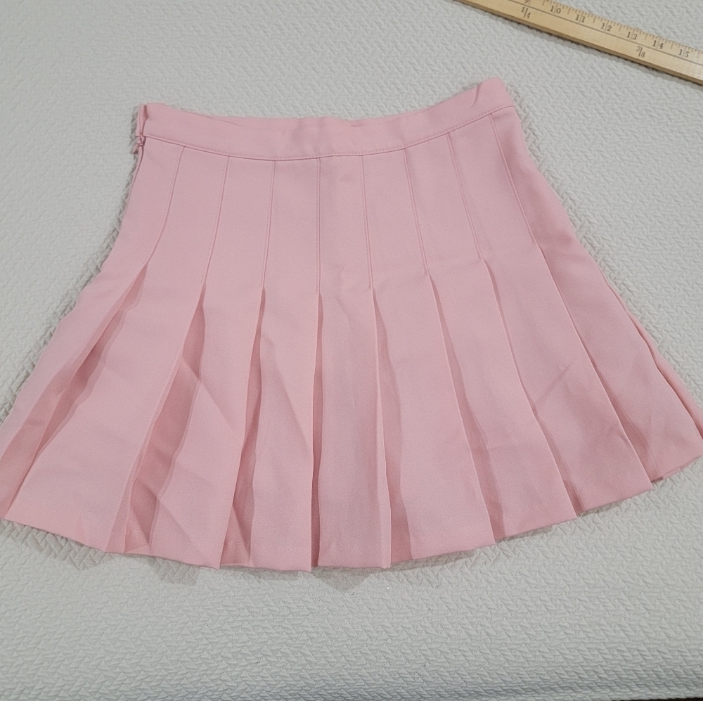 Joy Shop Pink Pleated Skater Skirt Built In Shorts Size M Skort - Picture 8 of 12